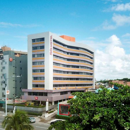 מלון Ibis Maceio Pajucara מראה חיצוני תמונה